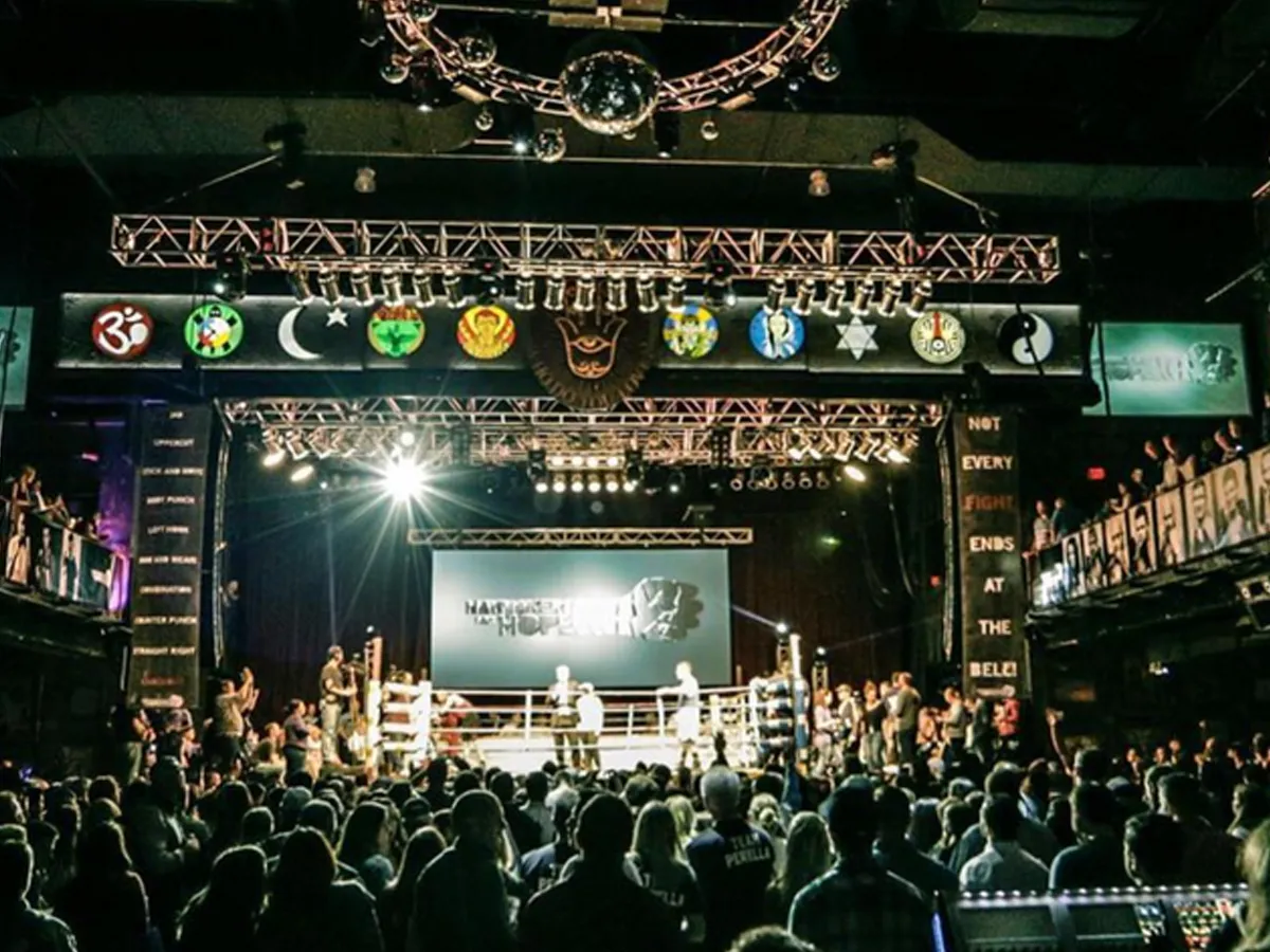 Meet Dr Papadopoulos - New England Patriots Team Dentist